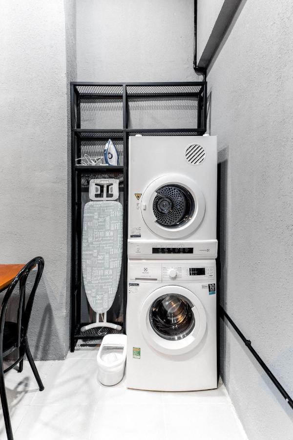 Circadian Industrial Studios On Nguyen Hue 호치민 외부 사진
