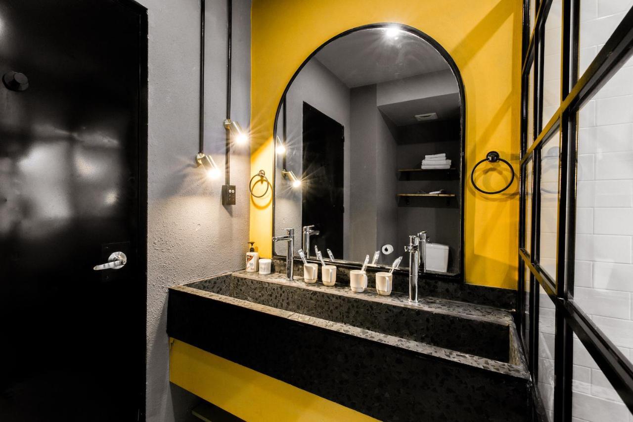 Circadian Industrial Studios On Nguyen Hue 호치민 외부 사진