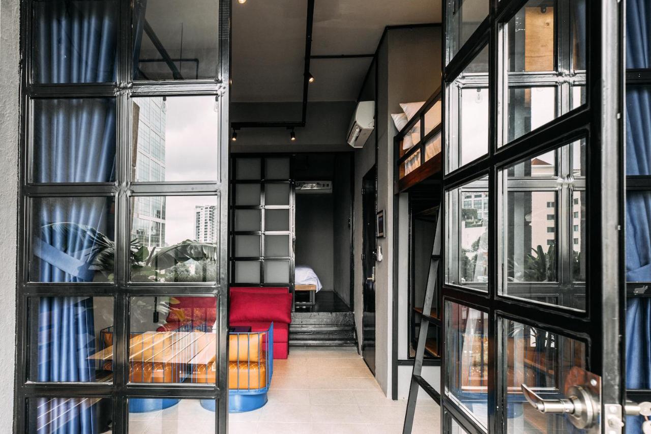 Circadian Industrial Studios On Nguyen Hue 호치민 외부 사진