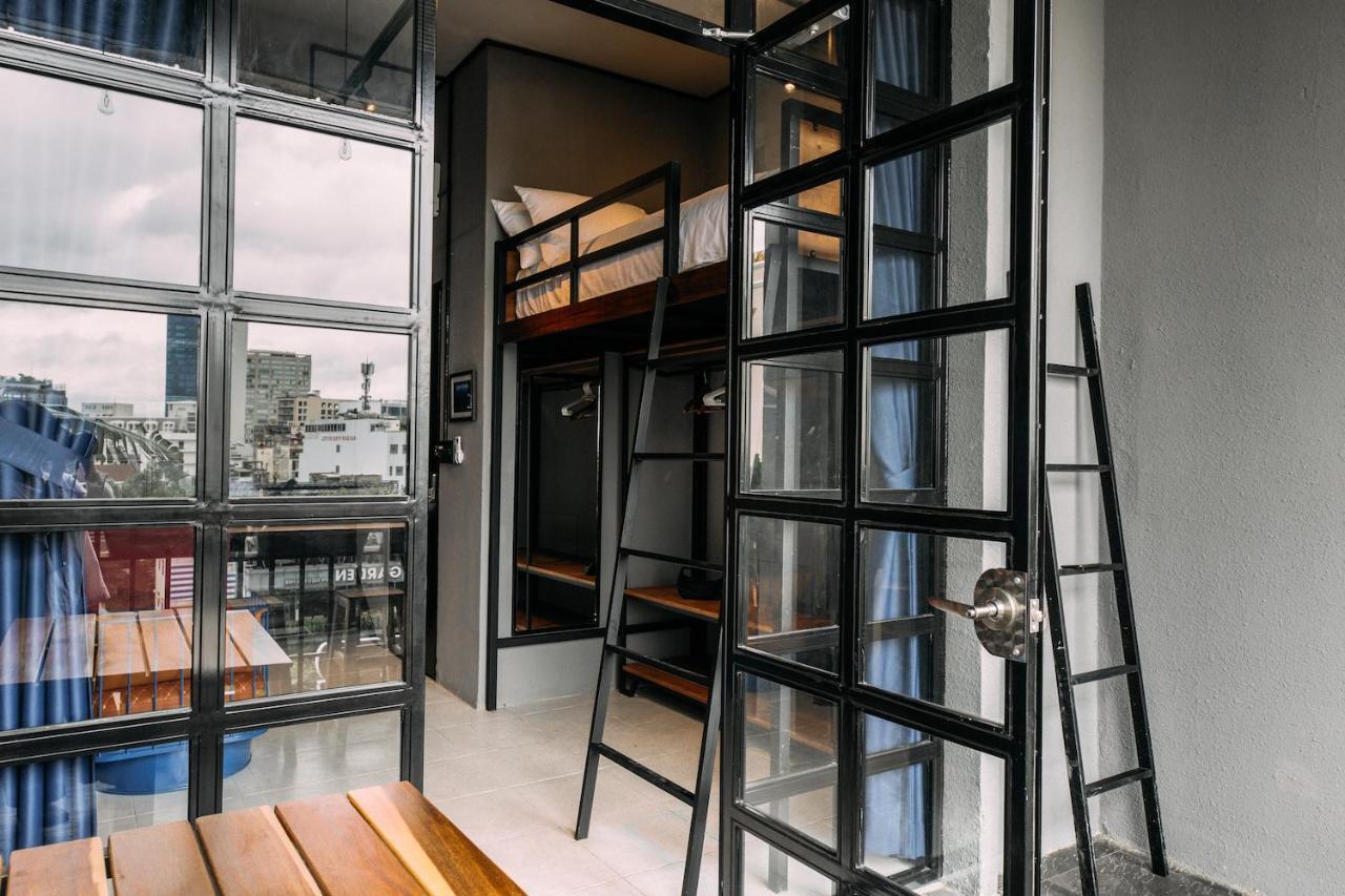 Circadian Industrial Studios On Nguyen Hue 호치민 외부 사진